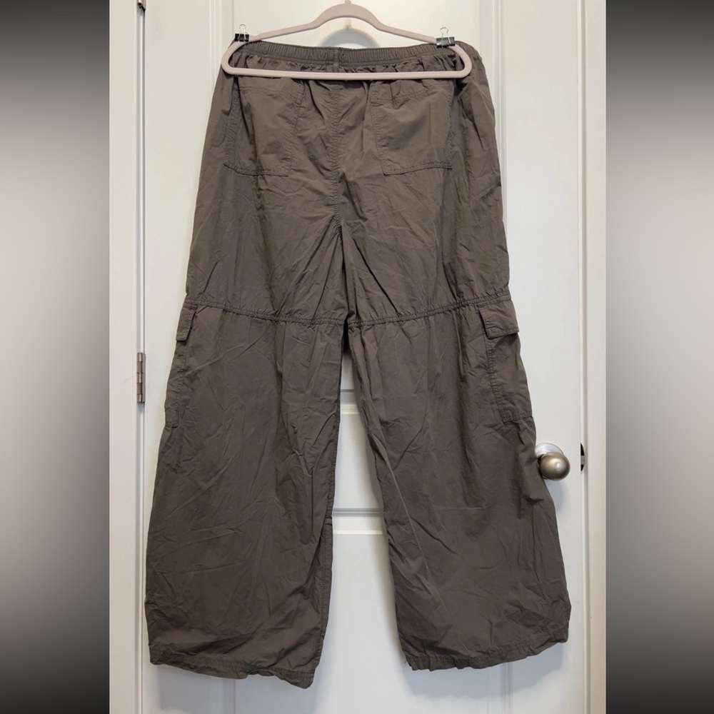 Women’s Mid Rise Cargo Pants Pewter Gray Size XXL - Wild Fable - Picture 2 of 7